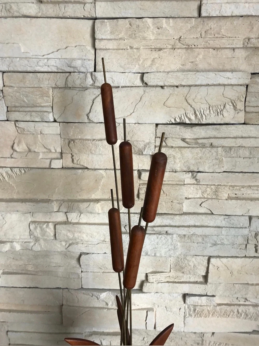 Stunning Rare Mid Century Modern Teak and Brass Cattail Sculpture - Picture 5 of 6